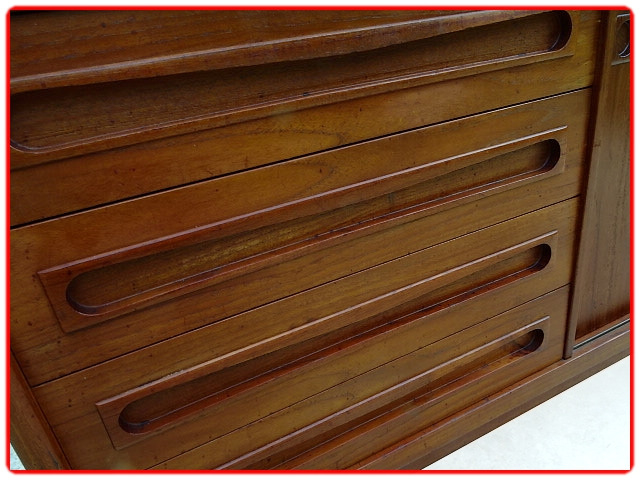 Enfilade danoise 1950 J. Andersen