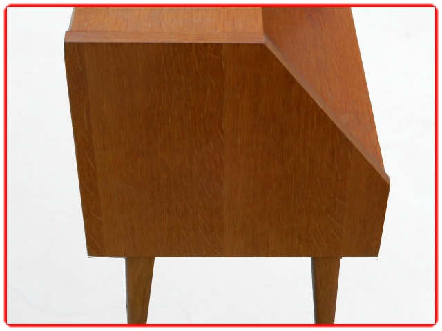 Table de chevet bois clair 1960