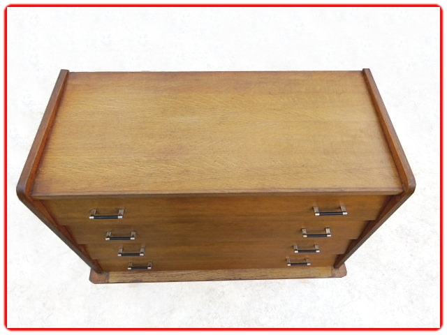 commode vintage bois clair