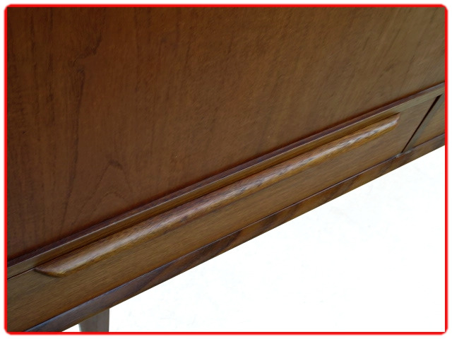 Enfilade design danoise teck éd. PT Denmark  1960