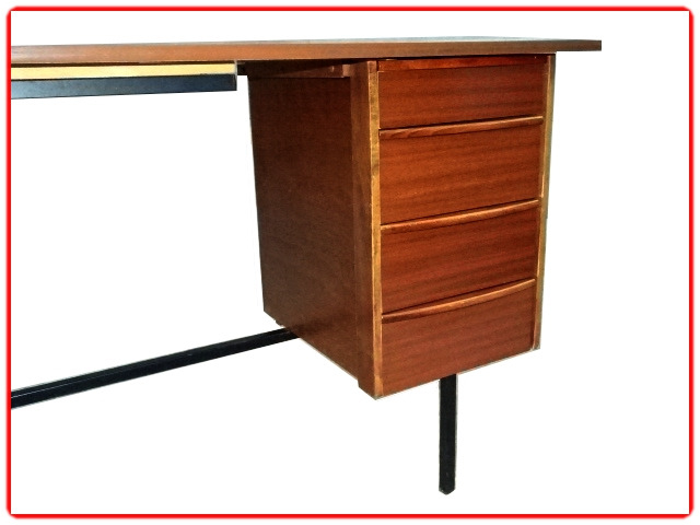 bureau vintage moderniste