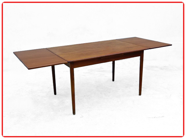 Table à manger par V. Pedersen teck danois1950