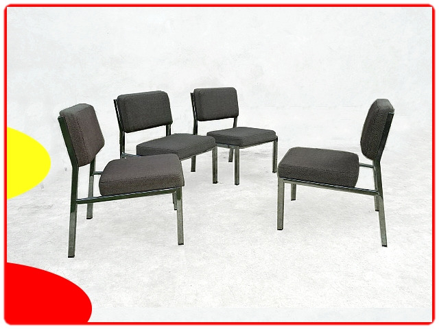 chauffeuses vintage en métal et tissu