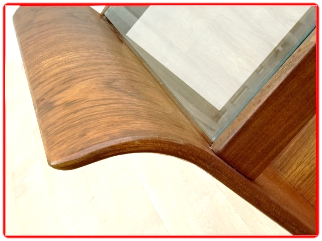 table gplan tulip teck