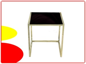 Table bout de canapé design