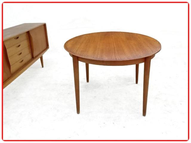 Table H. W. Klein en teck SAMCOM Danois