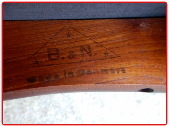 Chaises b-n danoises teck 1960