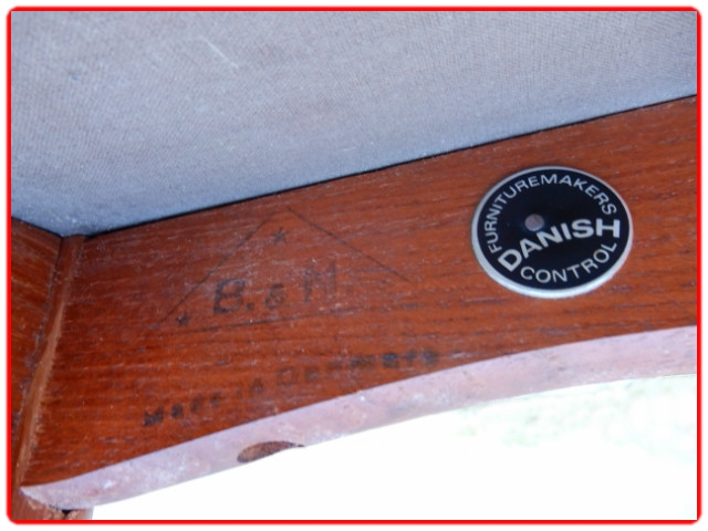 Chaises scandinaves teck 1960 estampillées