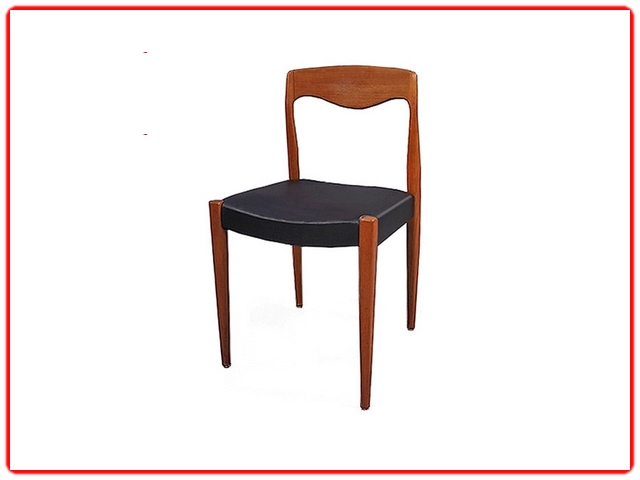 Chaises en teck Niels Otto Moller