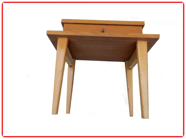 Chevet vintage bout de canapé