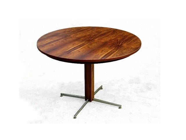 Table en palissandre jacaranda de Jorge Zalszupin design moderniste 1960