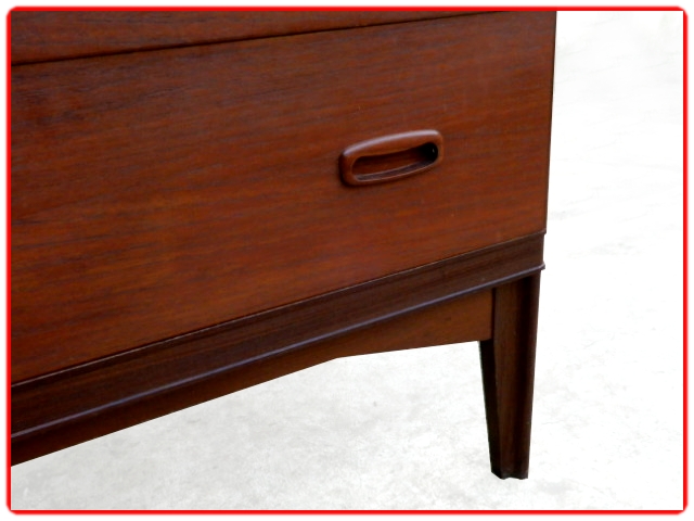 Chiffonnier en teck vintage 1960