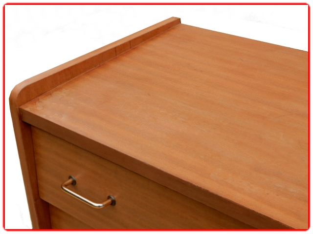 Commode vintage angles arrondis