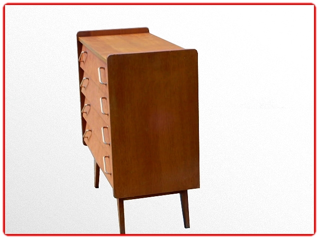 Commode rétro vintage