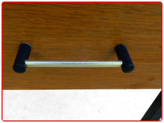 Bureau vintage moderniste