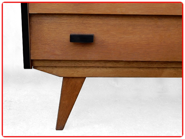 Commode vintage pieds compas