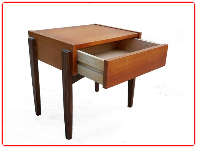 Chevet vintage scandinave teck 1970