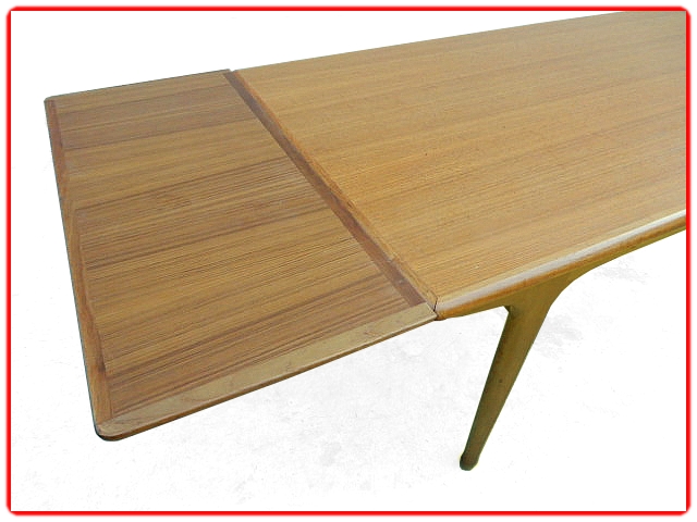Table Meubles TV Paris teck 1960