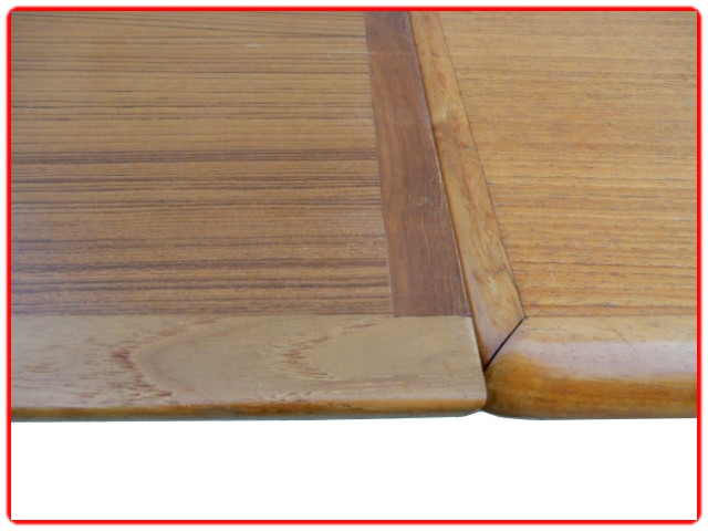 Table de repas Tricoire & Vecchione teck