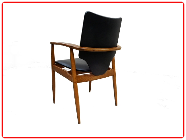 Fauteuil scandinave en teck