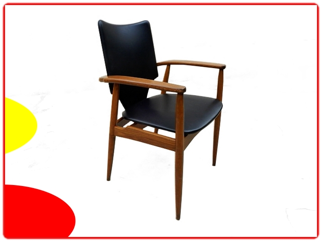 Fauteuil scandinave en teck