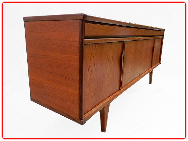 Enfilade en teck années 1960