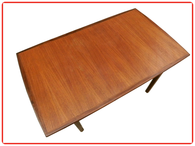 Table à manger en teck scandinave vintage