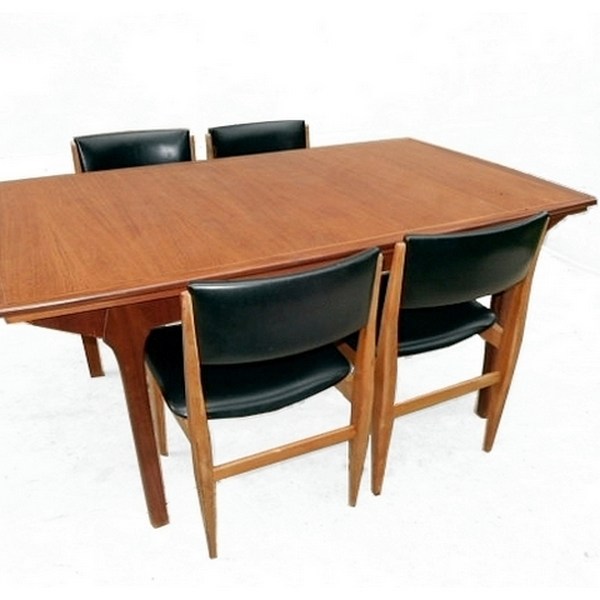 Table de salle à manger design scandinave teck 1960 Vendu