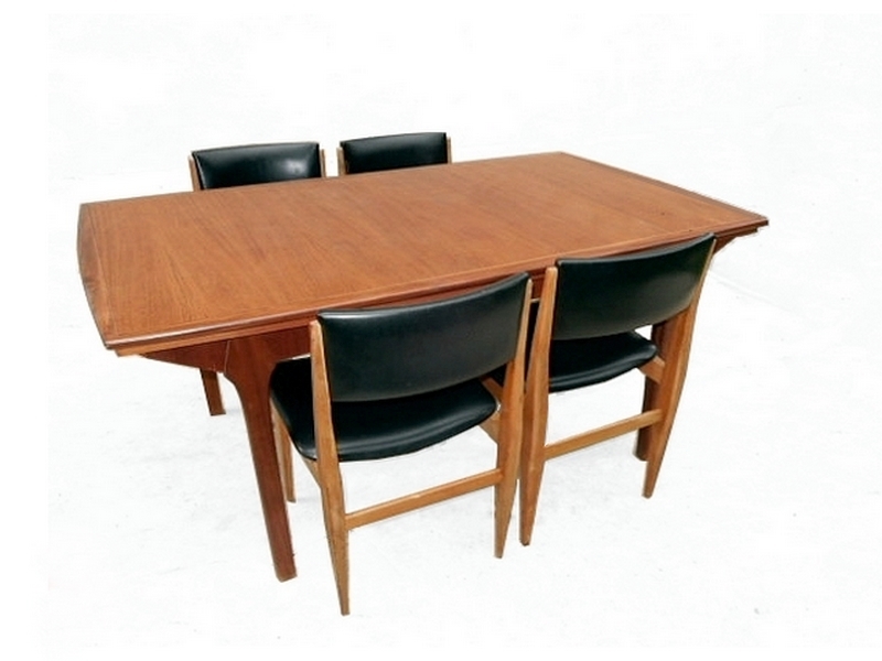 Table de salle à manger design scandinave teck 1960 Vendu