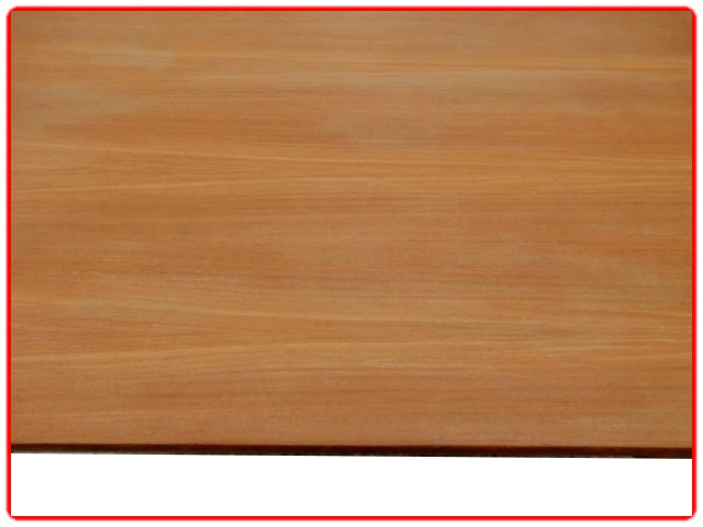 Table à manger scanfdinave vintage