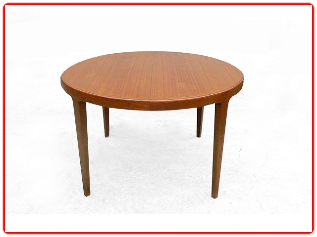 Table de repas scandinave teck