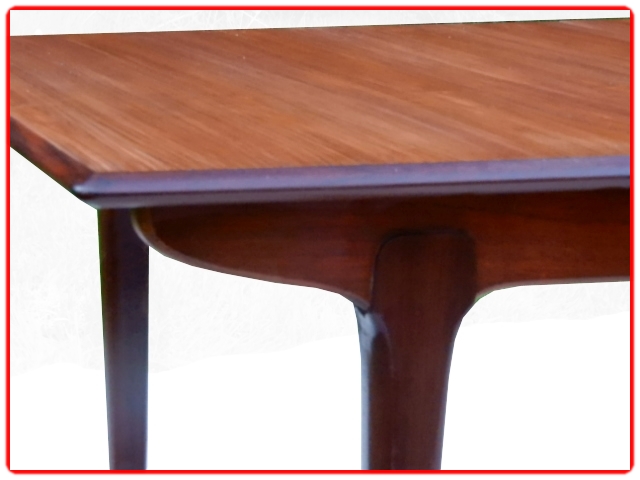 Table à manger design scandinave