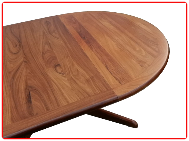 Table à anger ronde palissandre scandinave