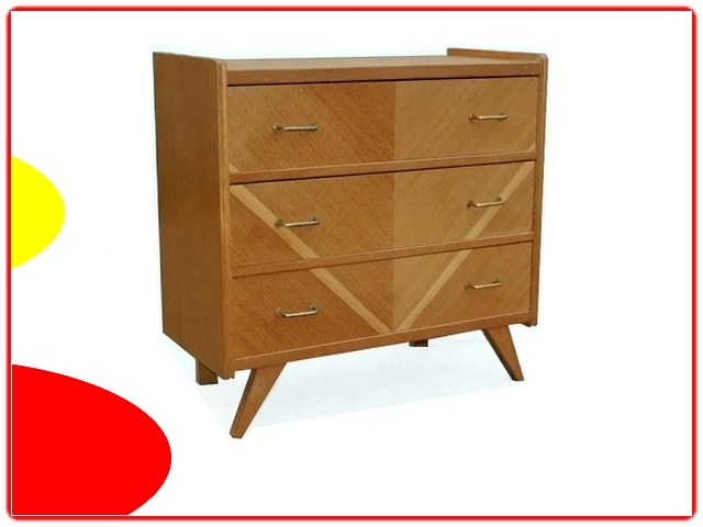 Commode vintage bois massif pieds compas