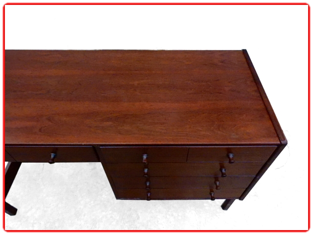 bureau design scandinave teck