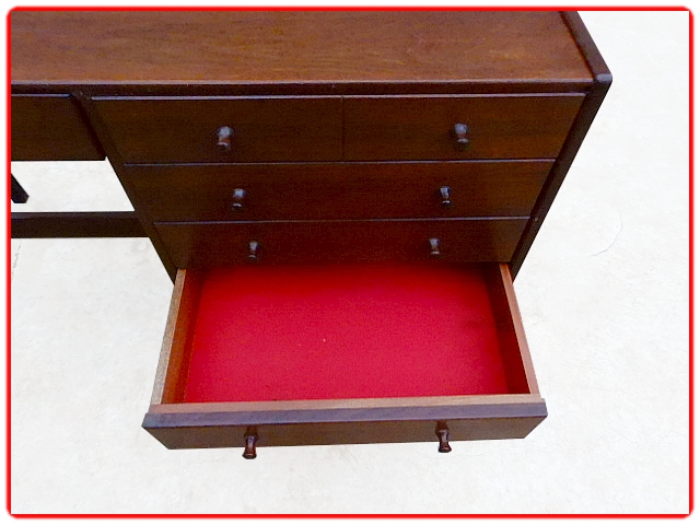 bureau design scandinave teck