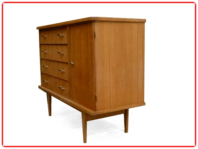 Commode vintage chambre salon ou salle de bains