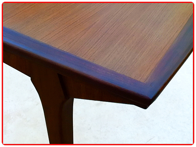 table de repas vintage scandinave 1960