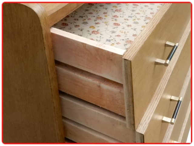 Commode vintage 1960