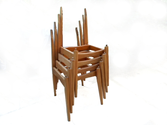 Rénovation chaises scandinaves anciennes