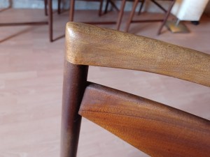 Chaises teck Mac Intosh 1960