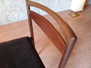 Chaises Tom Robertson teck McIntosh