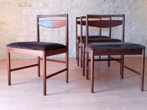Chaises McIntosh teck vintage 1960