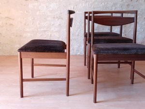 Chaises McIntosh teck vintage 1960 Royaume uni