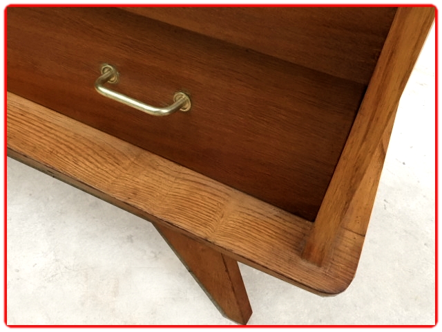 commode vintage pieds compas