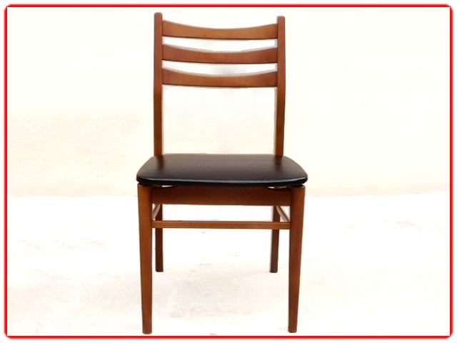 chaises vintage scandinave rénovées