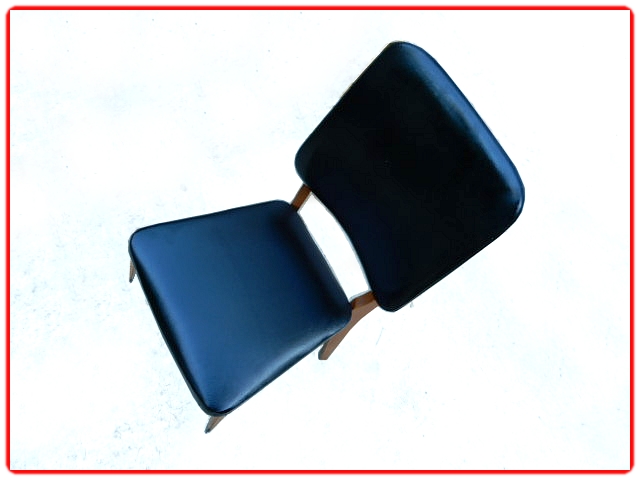 chaises vintage bois et skaï