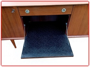 enfilade VP teck design scandinave avec bar