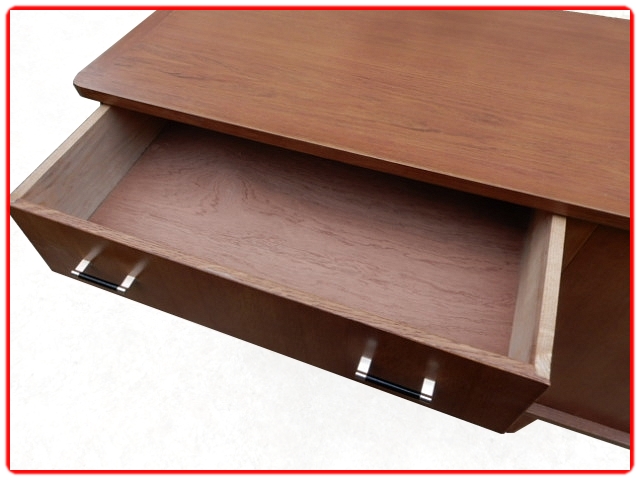 commode vintage chambre d'enfant