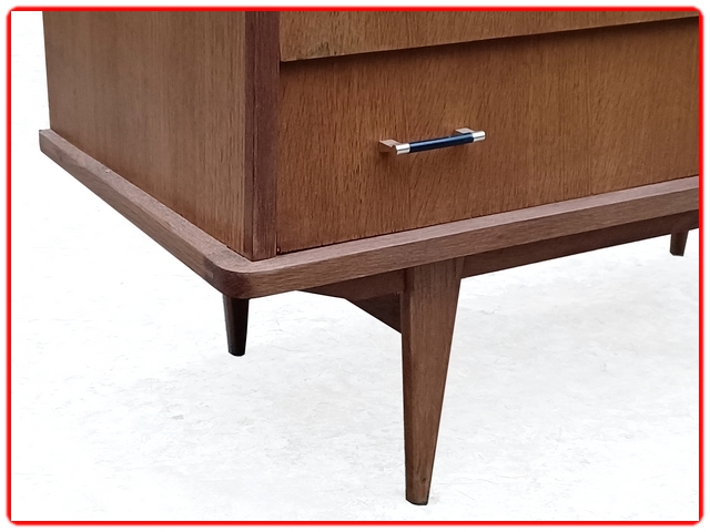 commode buffet vintage